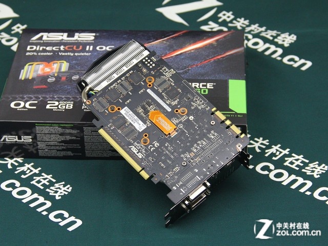 华硕圣骑士gtx760-dc2oc-2gd5显卡拥有hdmi 2*dvi dp的接口设计